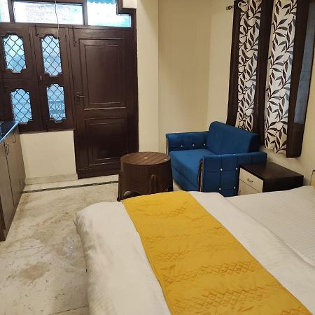 Sun Moon Residency And Apartments, Hotels In Rohini เดลี ภายนอก รูปภาพ