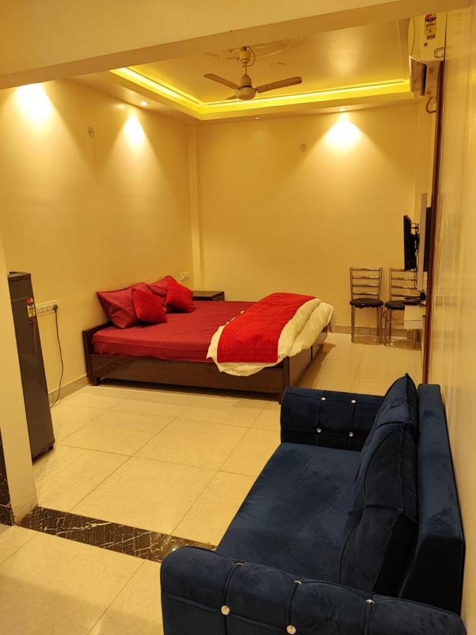 Sun Moon Residency And Apartments, Hotels In Rohini เดลี ภายนอก รูปภาพ