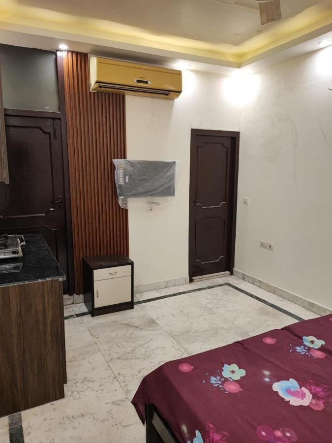 Sun Moon Residency And Apartments, Hotels In Rohini เดลี ภายนอก รูปภาพ